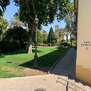 Apartamento A Estrenar A Un Minuto Del Alcázar , Córdoba España