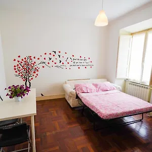 House Naiadis Apartment
