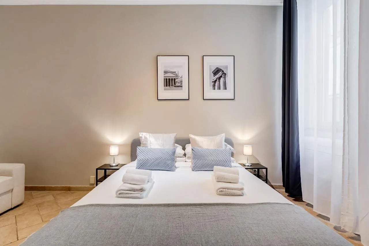 Pantheon Boutique Apartment 