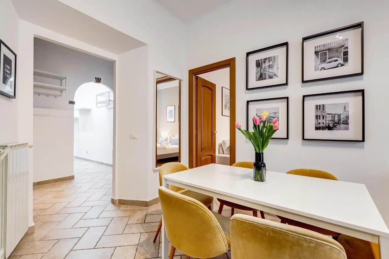 Pantheon Boutique Apartment 